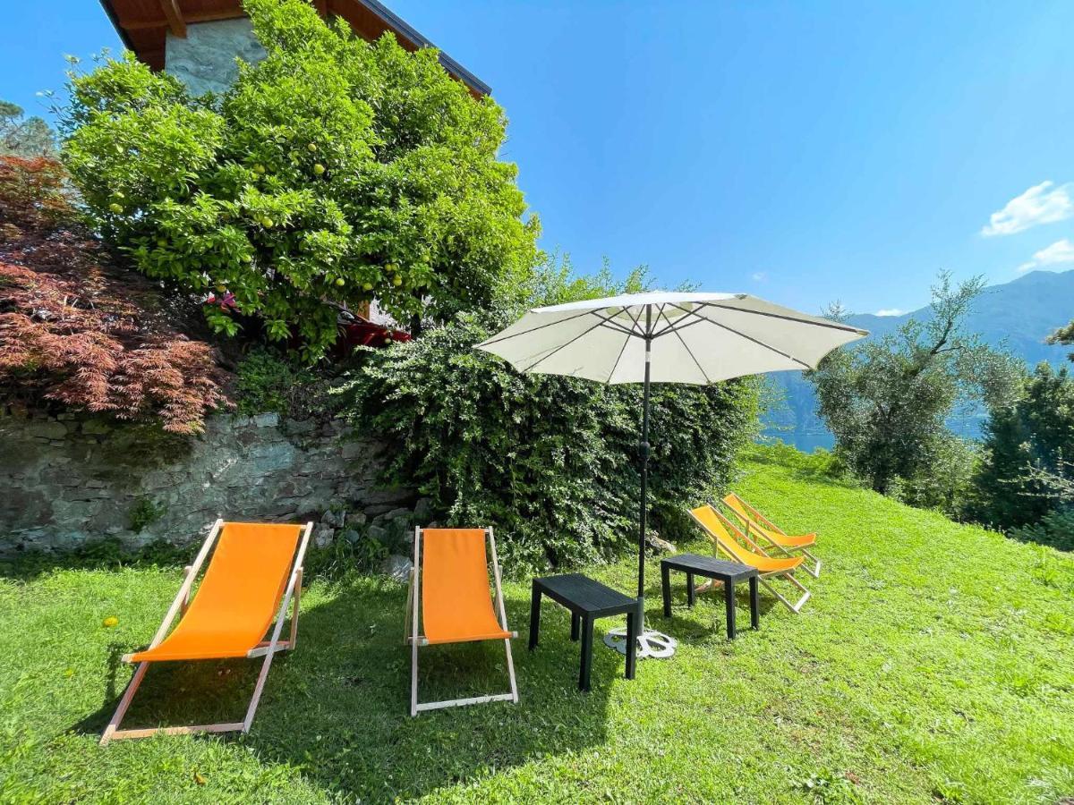 Breva Loft Tra Gli Ulivi Ed Il Lago Bellagio Luaran gambar