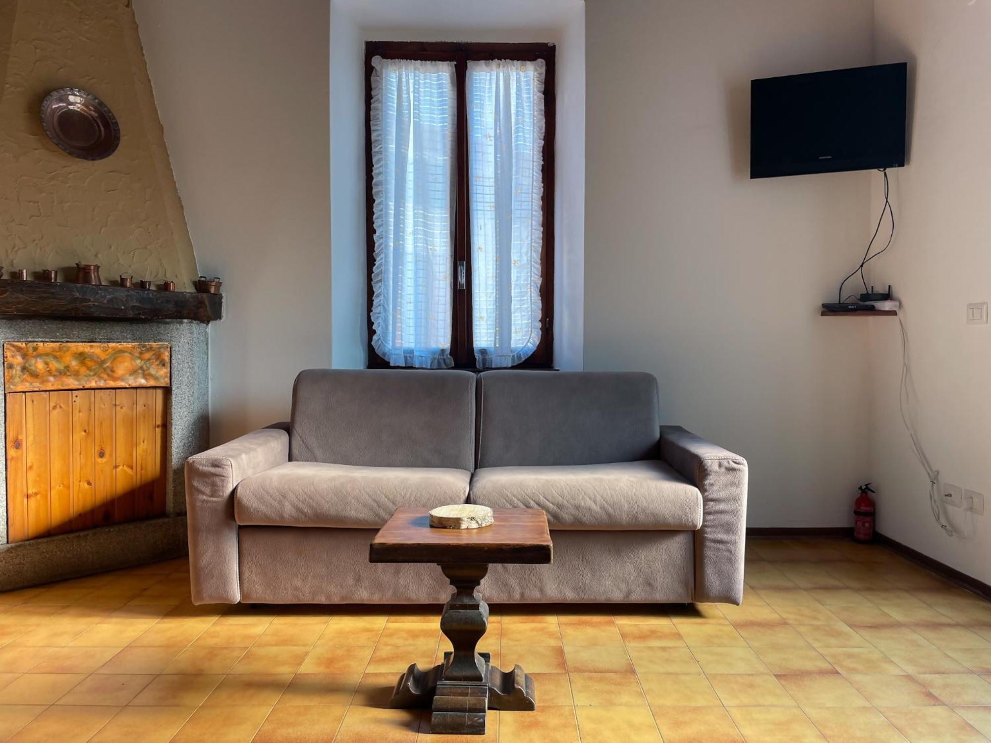 Breva Loft Tra Gli Ulivi Ed Il Lago Bellagio Luaran gambar