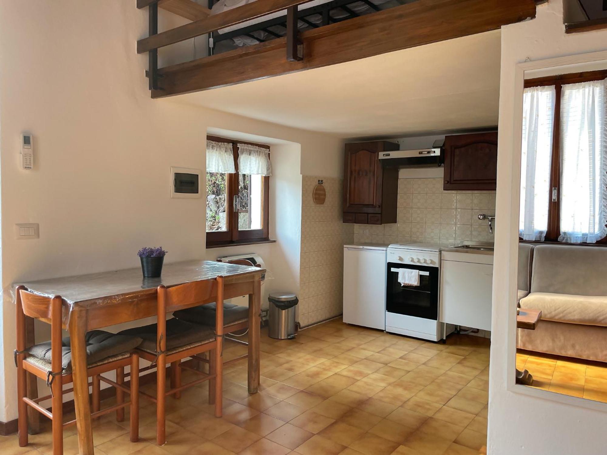 Breva Loft Tra Gli Ulivi Ed Il Lago Bellagio Luaran gambar